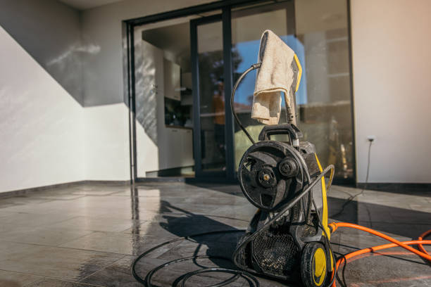 Best Gutter Cleaning  in Groveland, FL